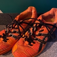 アシックス スポーツスニーカー27cm 