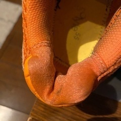 アシックス スポーツスニーカー27cm の画像