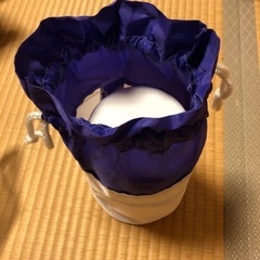 お弁当箱の画像