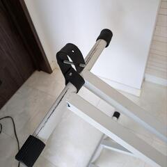 (ジャンク品)電子ピアノ、キーボードスタンドの画像