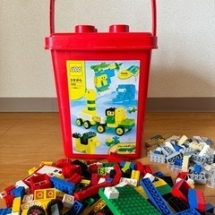 レゴ　530ピース以上あります　基本セット赤いバケツ