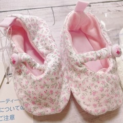 H2298 新品　familiar ファミリア　ブーティ　10.5 レース　花柄の画像