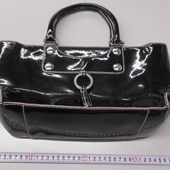 UNTITLED　バッグ　黒　1個