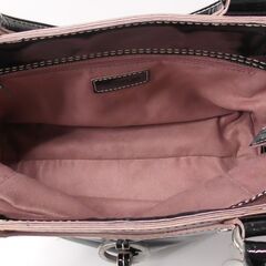 UNTITLED　バッグ　黒　1個の画像