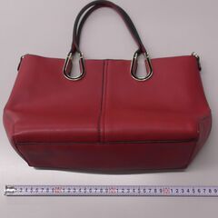 ハンドバッグ　赤/花柄　1個