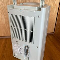 【手渡し限定】中古品　コロナ　除湿機　CD-631の画像