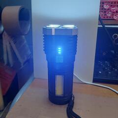 充電式LED懐中電灯（お話中）
