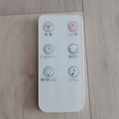 2018年製30㎝　DCモーター　リビング扇風機の画像