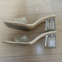 ZARA サンダルの画像