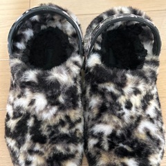 クロックス　もこもこサンダル　サイズ6