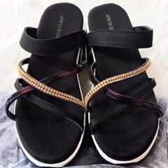 【処分】☆新品☆レディースサンダル☆NICE CLAUP☆