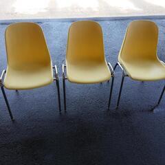 椅子　三脚　中古品