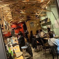 飲食店なのに月10~15休！ナチュールワインや日本酒とイタリアンのお店