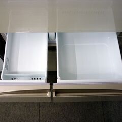 ☆大型 東芝 ノンフロン冷凍冷蔵庫 GR-U550FZ 2022年製 VEGETA 551L フレンチドア TOSHIBA 500Lクラス ベジータ グレインアイボリー 観音開き 札幌 北20条店の画像