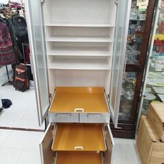 食器棚 ホワイト 収納家具 キッチン収納 現状品 幅59cm×奥行42cm×高さ180.5cm 苫小牧西店の画像