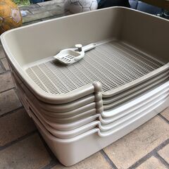 (交渉中)トイレもらってください！多頭飼いの方にいかがでしょうか？の画像