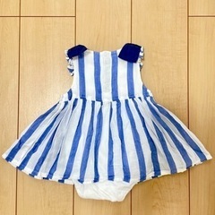〈38〉ベビー服　petit main　70　ワンピース風ロンパースの画像