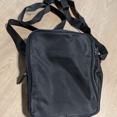大幅値下げ❕❕【美品】ブランド　コシノヒロコ　ショルダーバック　ポケット多数の画像