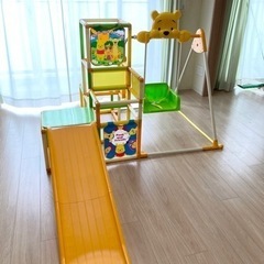 ジャングルジム　くまのプーさん