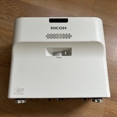 リコー 超短焦点プロジェクター PJ WX4152NIの画像