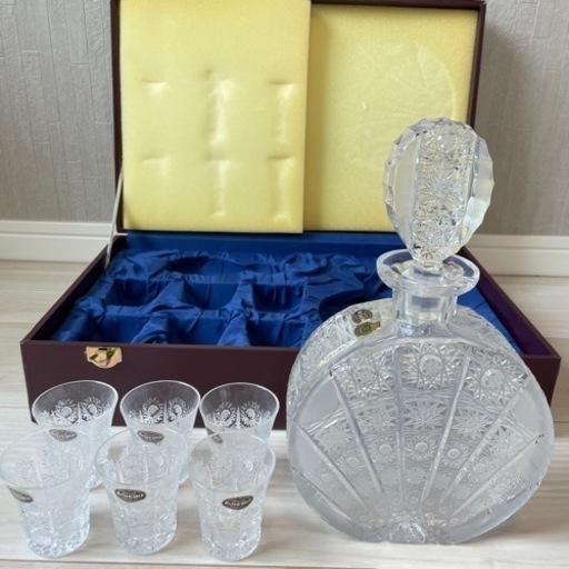 ボヘミアングラス　デキャンタ　ロックグラスケース付き新品