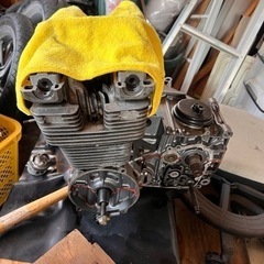 カワサキ　ゼファー400 エンジン