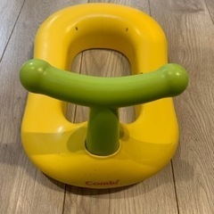 combi ベビーレーベル 補助便座　トイレトレーニング