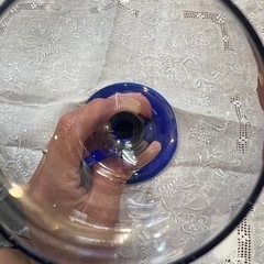 美品🔥コバルトブルー ワイングラスの画像