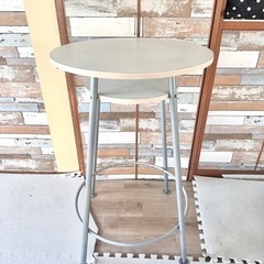 ハイテーブル   カウンターテーブル クリーム色