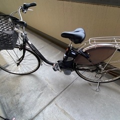 自転車 電動アシスト自転車の画像