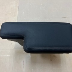 ジムニー　小物入れ　肘置きコンソール