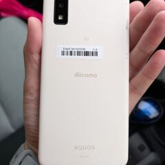 DOCOMO　AQUOS