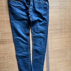 TOPMANのスキニージーンズの画像