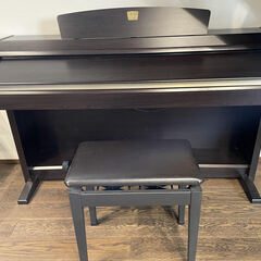 電子ピアノ　YAMAHA Clavinova CLP-230