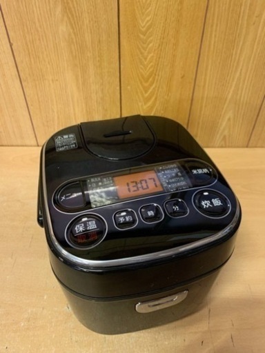 ⭐️アイリスオーヤマジャー炊飯器⭐️ ⭐️RC-MA30AZ-B⭐️