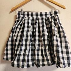 ショートパンツ付きスカート