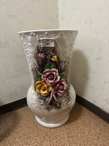 期間限定‼️花瓶　陶器　輸入雑貨　バラ　アンティーク　インテリア　傘立て