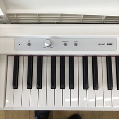 ご成約済み　電子ピアノ LP-180 KORG コルグ 88鍵 ホワイト 2022年製 エキスパート藤沢辻堂店の画像