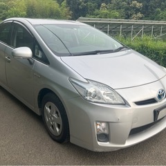 トヨタ プリウス ハイブリッド ★ 走行距離: 123000km