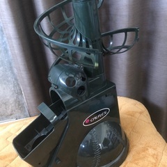 自動でボールが出てくる機械。