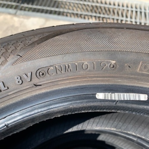 バリ目　バリ溝　155/65R14 レグノレジェーラ
