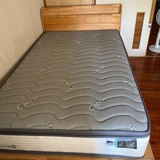 （引き取り者決まりました）家具 ベッド セミダブル