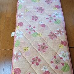 敷布団2枚で1000円