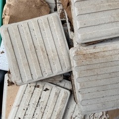 （訳あり）凹凸ミニタイル DANTO ダントー DIYの画像