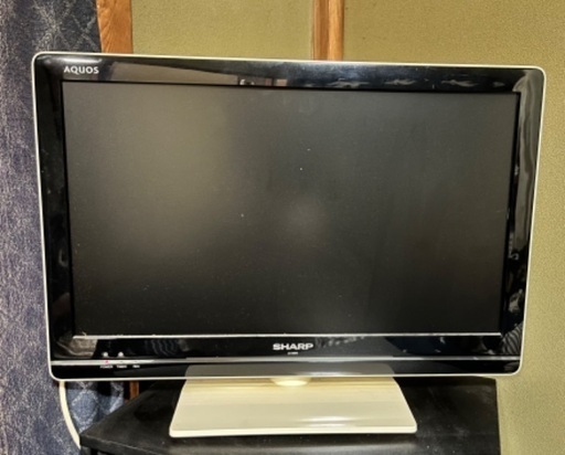【受渡決定】22インチ液晶テレビ　AQUOS LC22K5 白