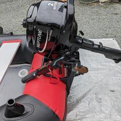 ボード　二馬力船外機の画像