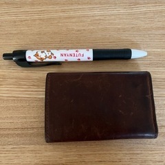 
革のキーケース　※一部破損ありの画像
