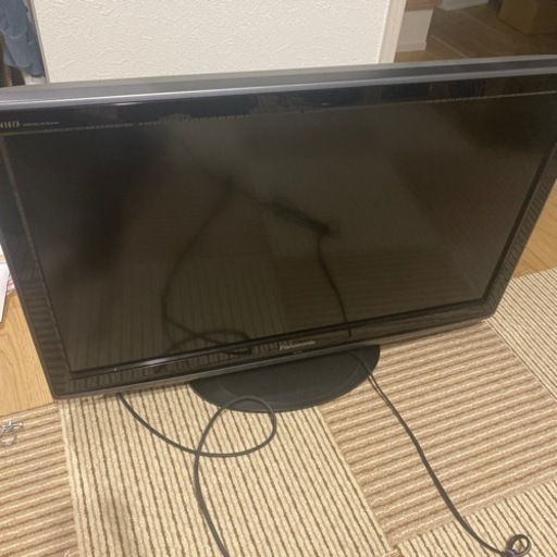 液晶テレビ　32型　美品　　
