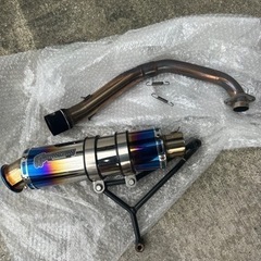 シグナスX 社外マフラー
の画像