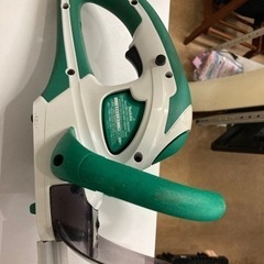 マキタ(Makita) 生垣バリカン 特殊コーティング刃仕様 刈込み300mm MUH3001  リサイクルショップ宮崎屋　佐土原店　24.8.30Fの画像